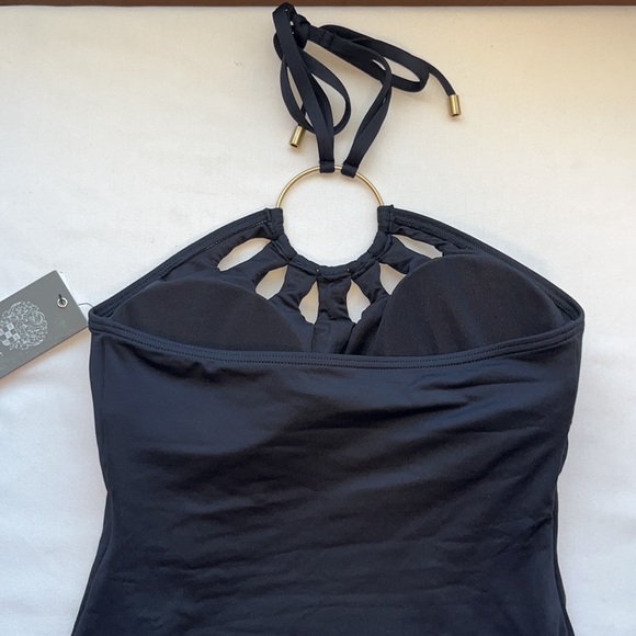 Vince Camuto Logo Ring Cutout
Halter One-Piece Sz 8 - Picture 4 of 9